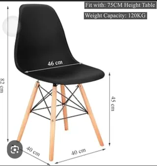 Sillas Diseño Patas Madera Hay 2 sillas completas