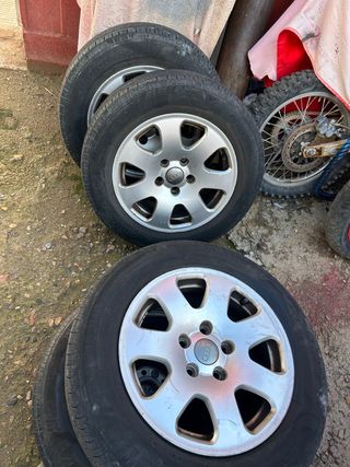Llantas Audi A4 B6 15 pulgadas sin gomas