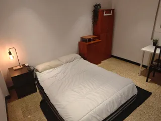 Alquiler habit. MUY Grande (12m²) Renfe Bellvitge