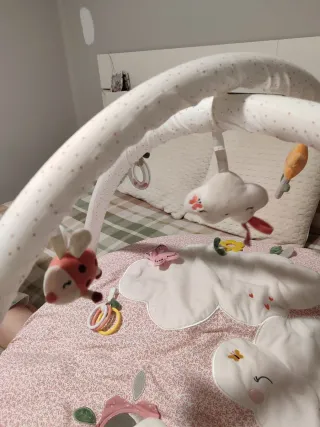 Alfombra de juegos infantil