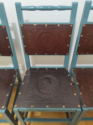 Conjunto 4 sillas comedor madera y cartón