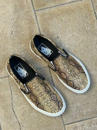 Zapatillas Vans 37, Classic Slip-On Leather Snake.