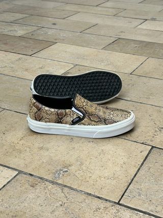 Zapatillas Vans 37, Classic Slip-On Leather Snake.