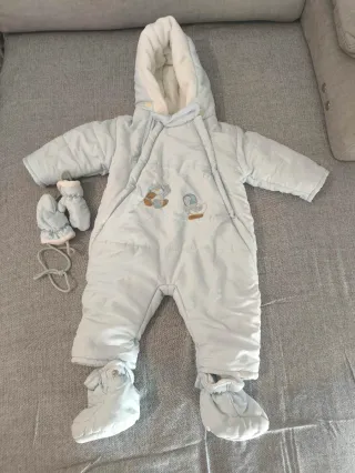 Buzo de nieve para bebé (3 meses)