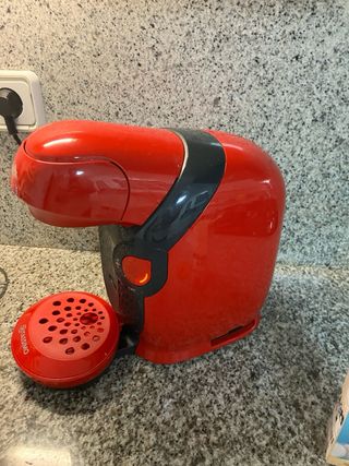 Cafetera Tassimo Bosch Roja