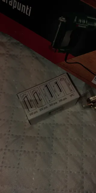 MÁQUINA PROFESIONAL ELÉCTRICA CLAVADORA GRAPADORA