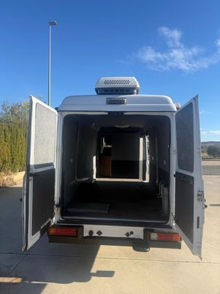 Mercedes-Benz Vario 813D