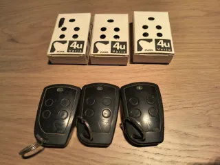 Mando a distancia 4 canales Pujol modelo Vario