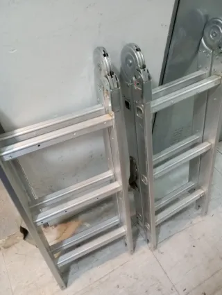 Escalera aluminio multiusos las dos por 110€