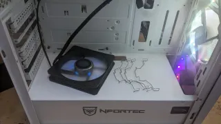 Caja PC Nfortec Blanca + gafas VR