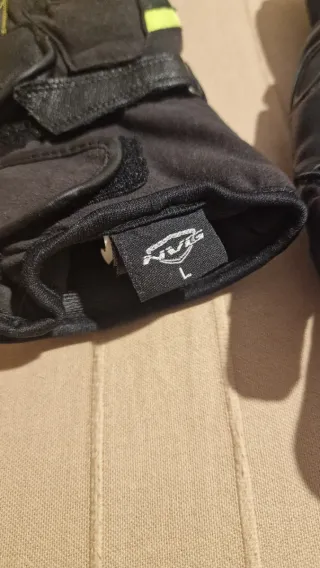 Guantes de Invierno Moto Negros y Amarillos