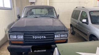 Toyota Land cruiser hj 61 1996