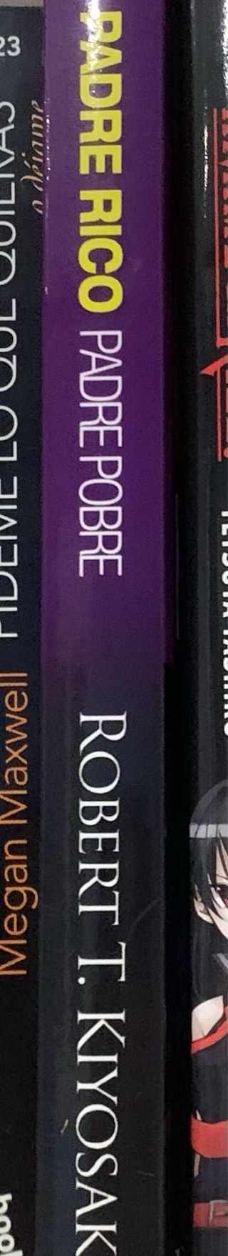 VENDO MANGAS Y LIBROS DE TEXTO.