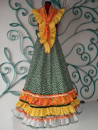 Conjunto Flamenco Verde y Naranja