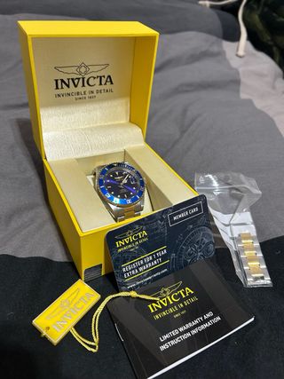 Reloj Invicta Automático Azul y Dorado
