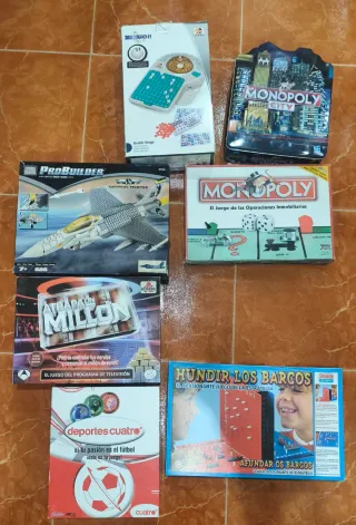 Lote 7 Juegos de Mesa: Monopoly, Probuilder, Bingo