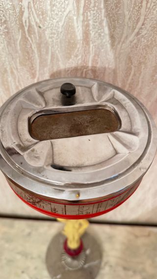 Cenicero de pie vintage