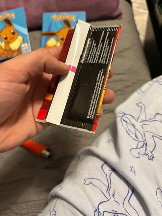 2 Sobres Pokémon Sellados McDonald's 2024