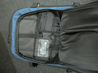 Maleta de cabina azul de la marca Schering Plough