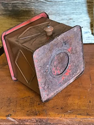 Antiguo Molinillo de café ELMA marrón