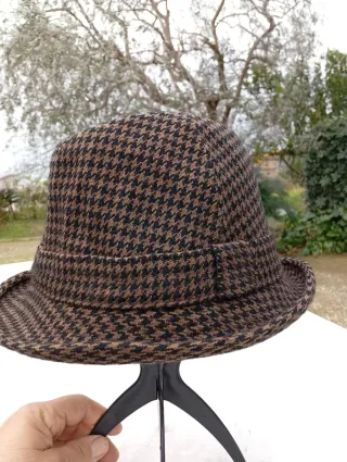 Cappello HARRISONS in cashmere