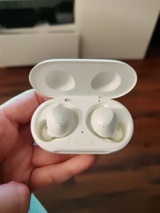 Samsung Galaxy Buds+ Blancos SM-R175