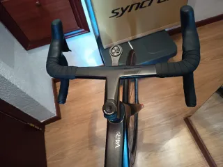 Kit Cuadro Colnago V4RS UAE Team Top