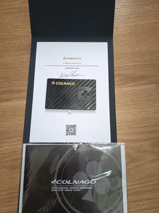 Kit Cuadro Colnago V4RS UAE Team Top