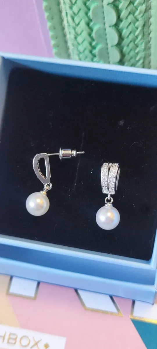 Pendientes de perla y circonitas