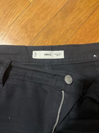 Pantalón cargo Mango XS