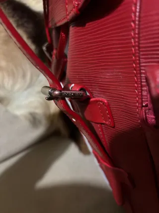 Mochila Louis Vuitton x Supreme Roja