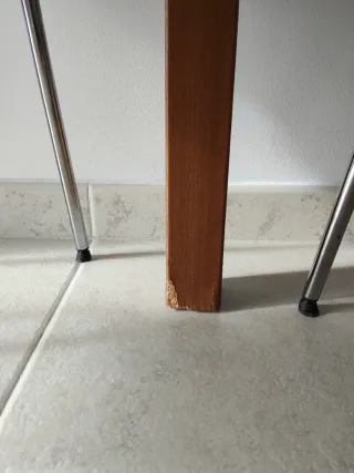 Mesa comedor BJURSTA IKEA y 4 sillas