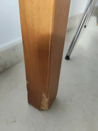 Mesa comedor BJURSTA IKEA y 4 sillas