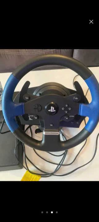 Thrustmaster T150 Pro Volante y Pedales