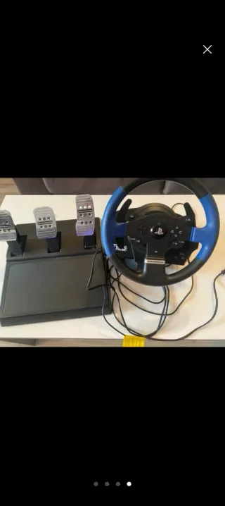 Thrustmaster T150 Pro Volante y Pedales