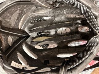 Casco UVEX Bici MTB Taglia 55-60