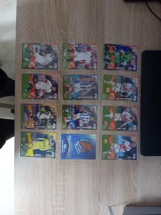 Cartas MegaCracks 25/26 Variadas