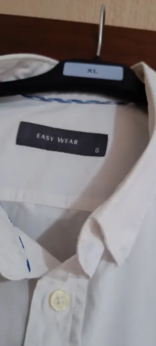 Camisa blanca de vestir