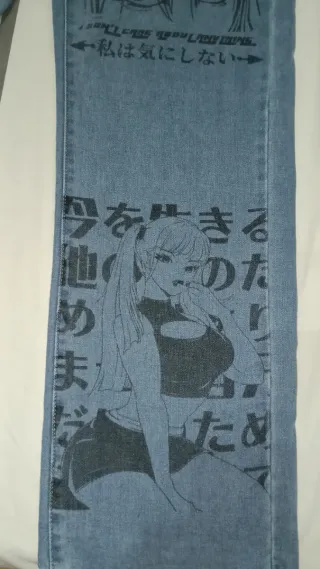 Pantalones vaqueros anchos con estampado anime