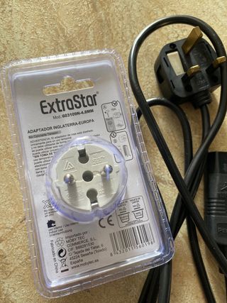 Calentador de platos Russell Hobbs Hotray 9953