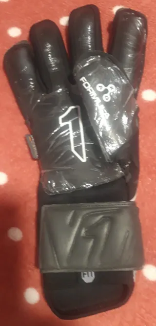 Guantes Portero Egotiko Vengador Pro T9
