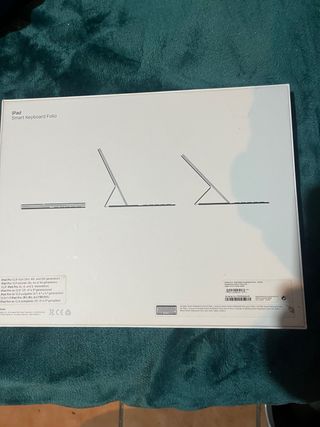 Caja solo , Teclado iPad Smart Keyboard Folio