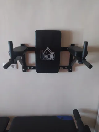 Soporte de pared para dominadas HOMCOM