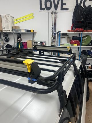 Baca Africana AFN para Toyota KZJ con Vierteaguas