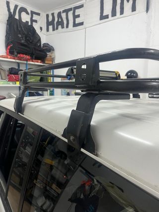 Baca Africana AFN para Toyota KZJ con Vierteaguas