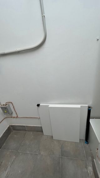 Columna BESTA Ikea Blanca