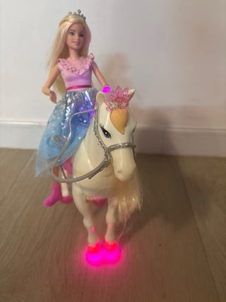 Barbie Princesa con Caballo Musical