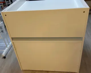 Mesa cambiador bebé con cajones y estantes