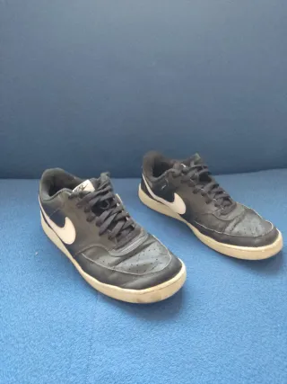 Lote de 10 Zapatillas Nike Air Force 1 Blancas VER