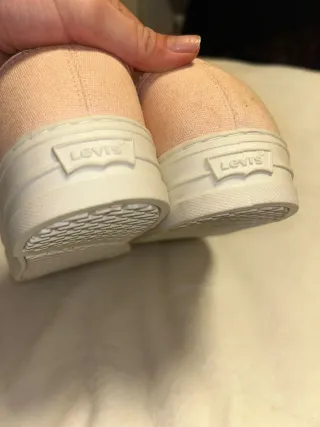 Bambas Levi's rosas talla 43